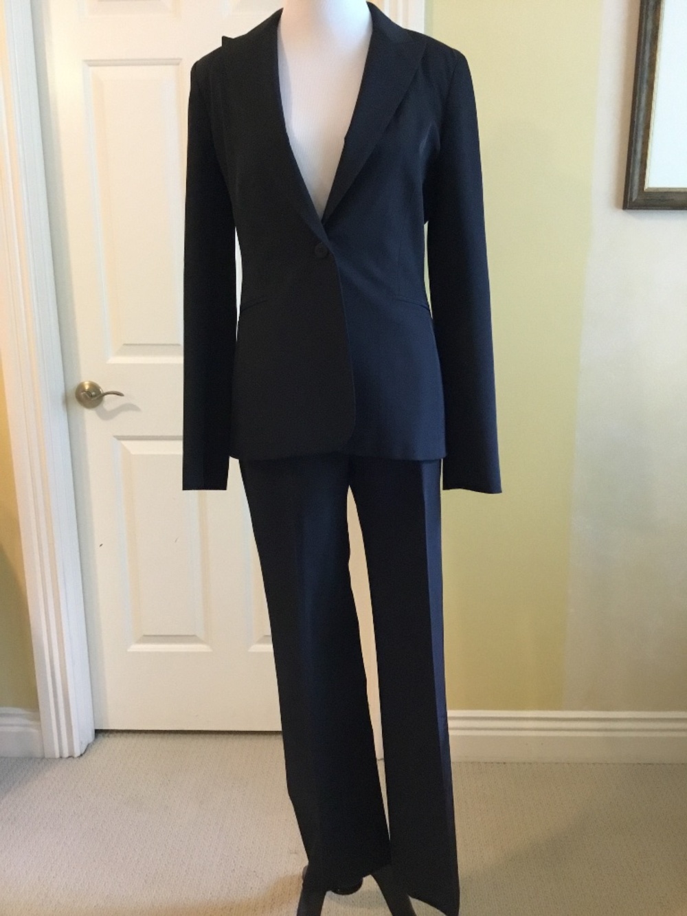 Holt Renfrew Black Tailored Pantsuit – Blazer & Straight-Leg Pants